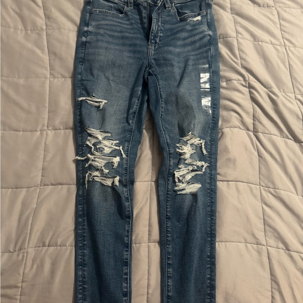 American Eagle sz 6 Distressed Blue Women's Jeans